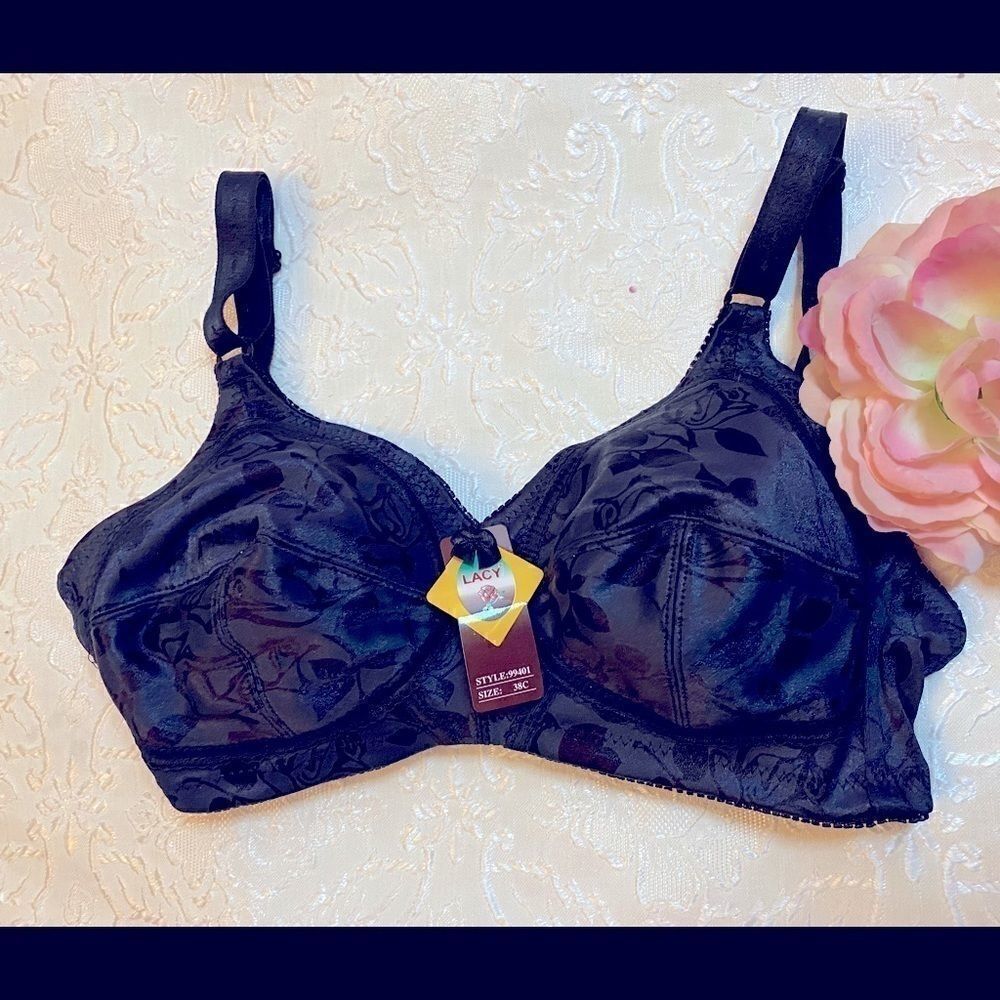🌹Lacy assorted fashion embroidery floral Bra🎀